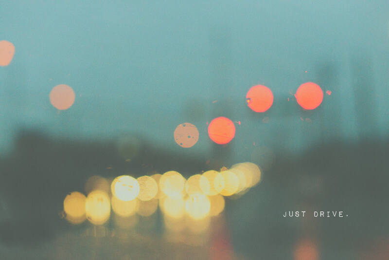 bokeh traffic