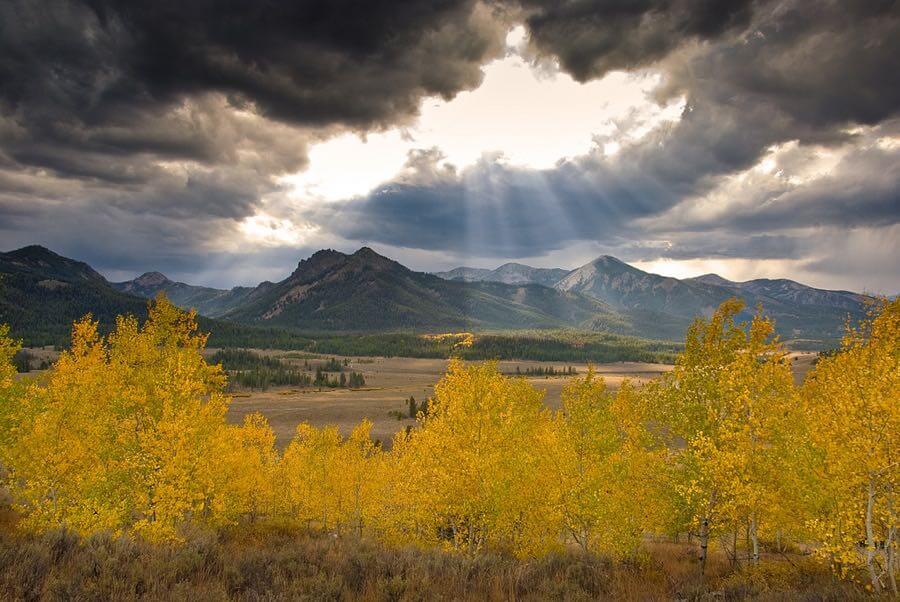 Charles Knowles - God Rays Galena Summit Idaho