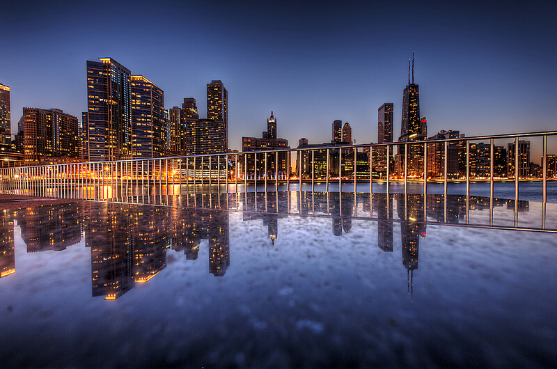 cityscape Chicago at night