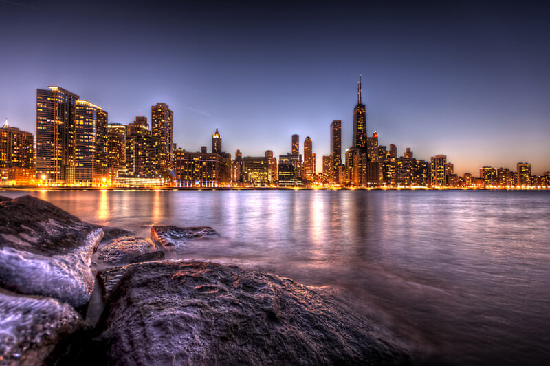 cityscape Chicago at night