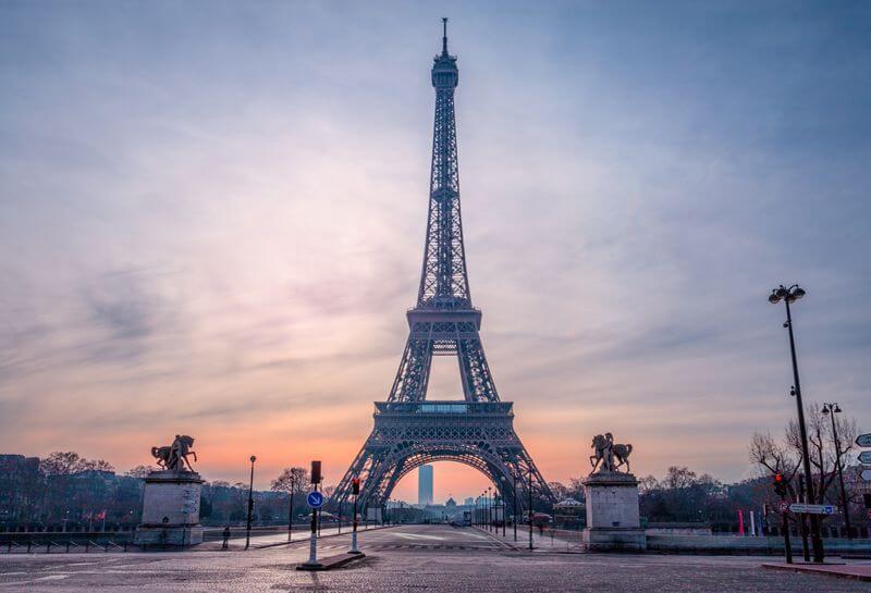 ilirjan rrumbullaku - Morning Paris Eiffel Tower