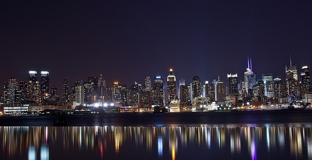 Lidija Bondarenko - Manhattan from Weehawken