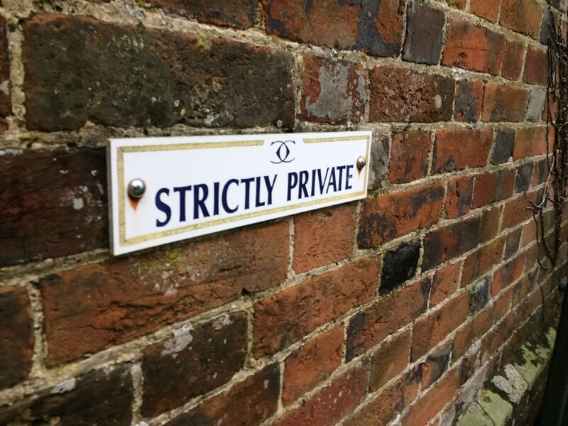 strictly private sign