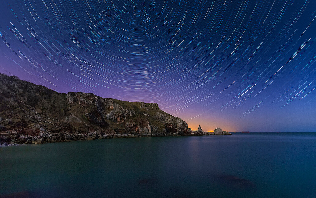 Mark Frost - Ansteys Cove star trails