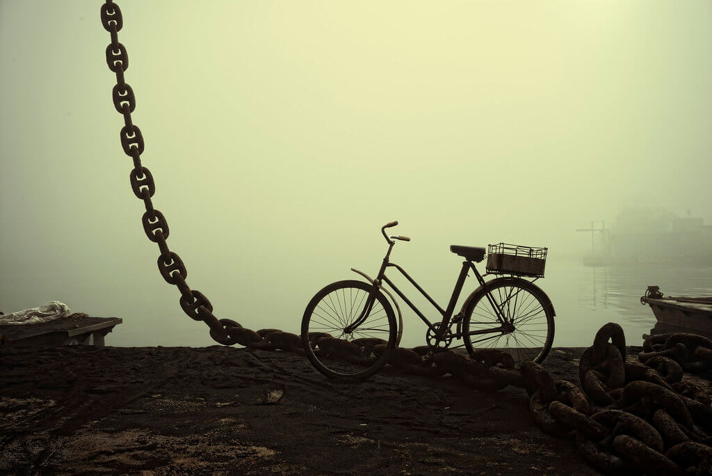 Iordanis Keramidas - bicycle with mist