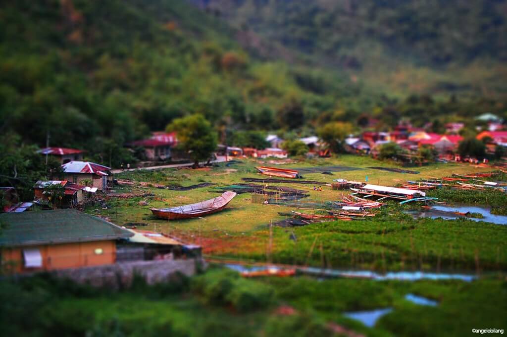 Angelo Bilang - Mini Barangay