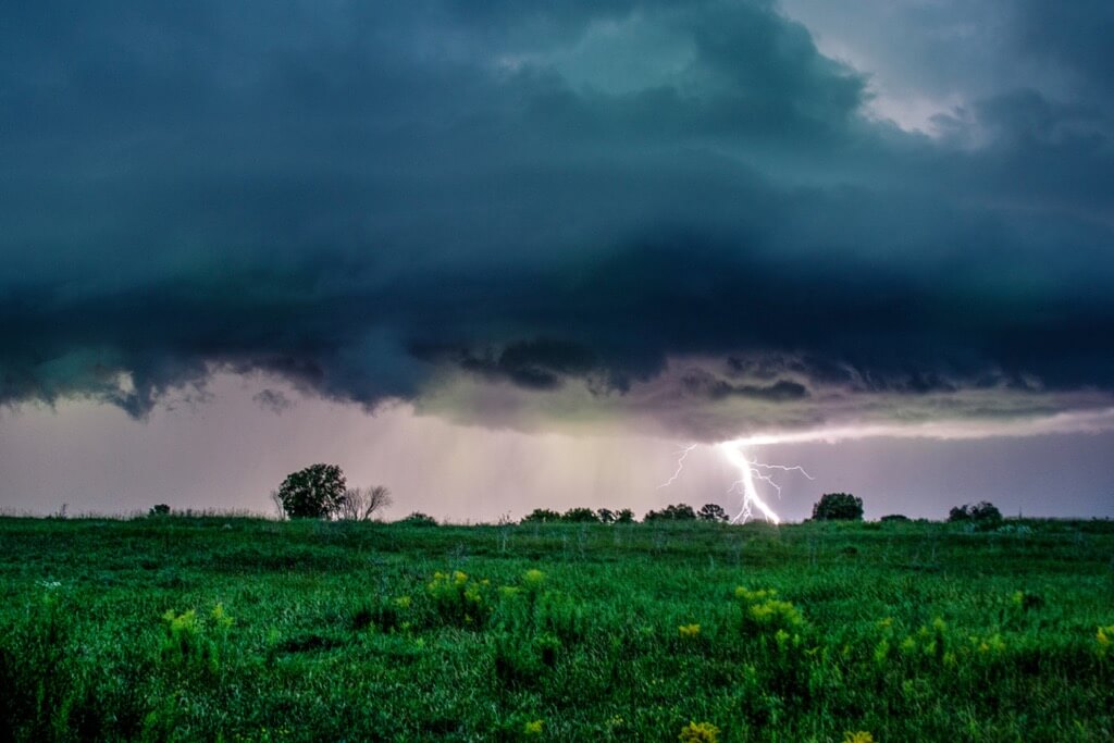 Daniel Martin - Lightning in LaPasse, Ontario